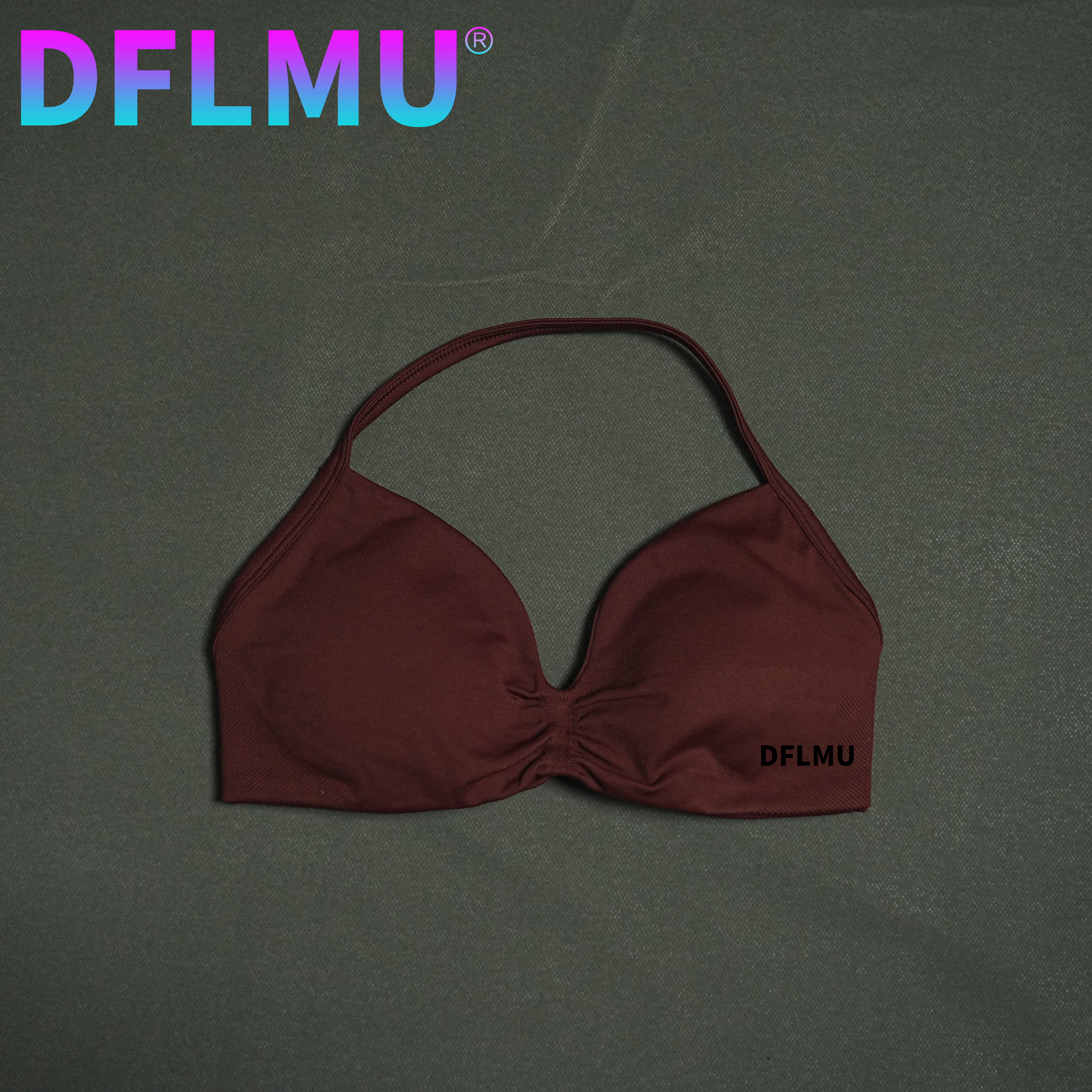 DFLMU Women Halter Sports Bra  - مراجعة Crop Top Crochet وسعره