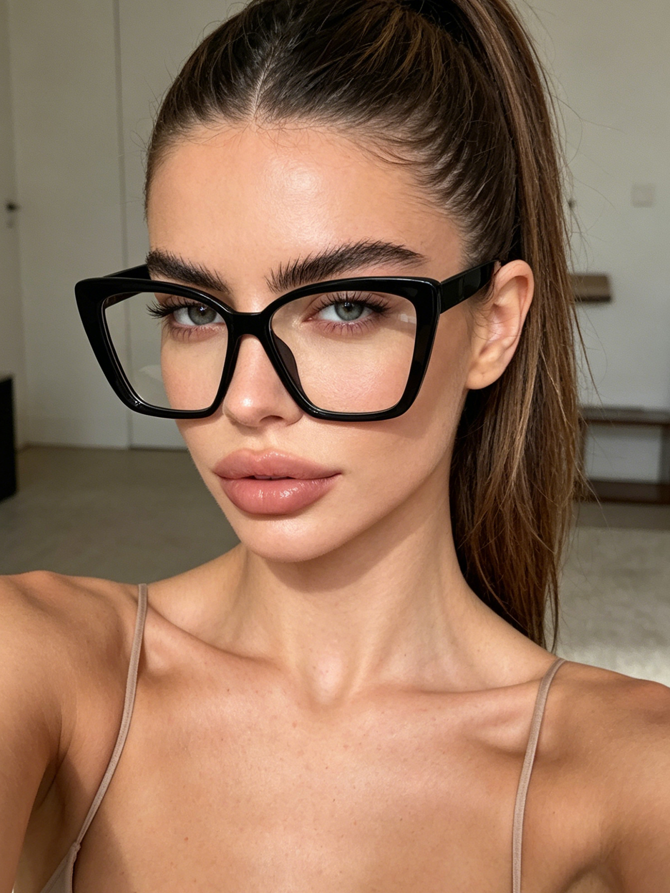 1pc daily fashionable black ca - مراجعة Sunglasses Cat Eye وسعره