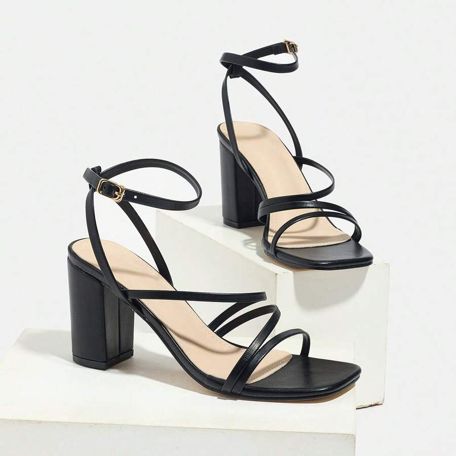 Black Strappy Square Toe Block - مراجعة Sandal Strappy Heeled وسعره