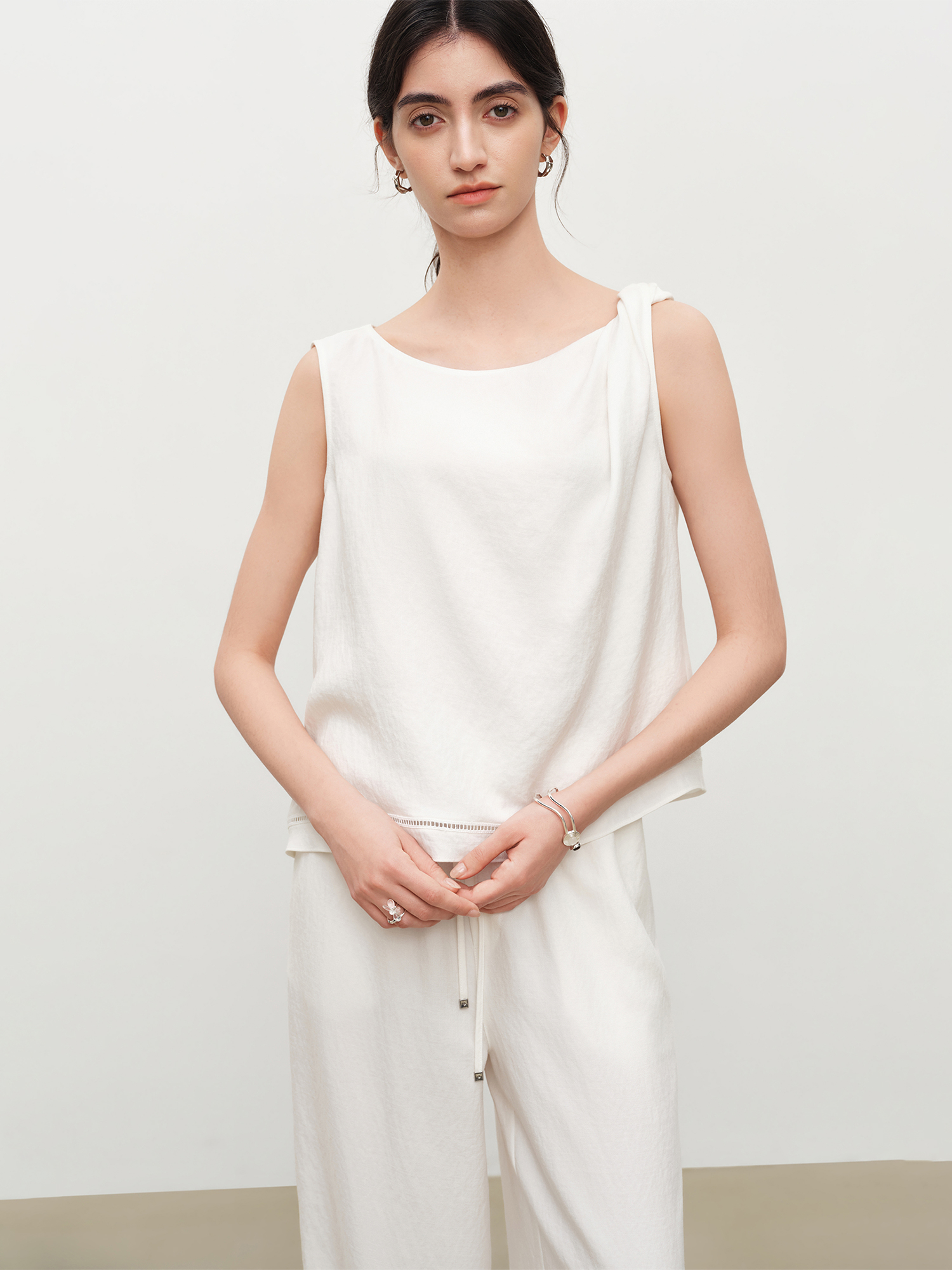 ZIQIAO Relaxed Old Money Style - مراجعة Linen Pant Wide وسعره